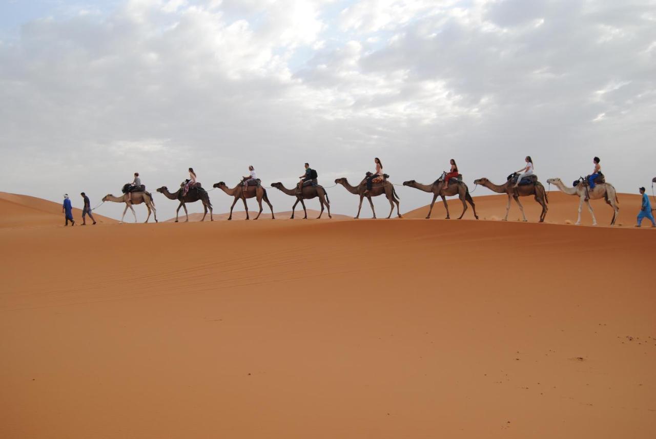 Desert Camel Trekking Camp Merzouga Eksteriør bilde